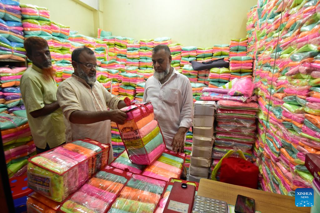 This photo taken on Sept. 14, 2026 shows a wholesale market for mosquito nets in Narayanganj, Bangladesh. Bangladesh has seen a rising demand for mosquito nets and other protective products amid an ongoing dengue outbreak. (Photo by Habibur Rahman/Xinhua)