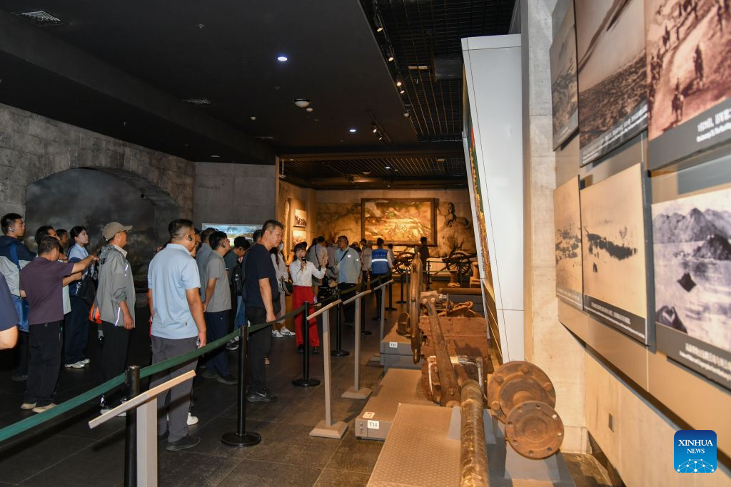People visit an exhibition hall of the Museum of the Sino-Japanese War of 1894-1895, on Liugong Island in Weihai City, east China's Shandong Province, Sept. 7, 2026. (Xinhua/Zhu Zheng)