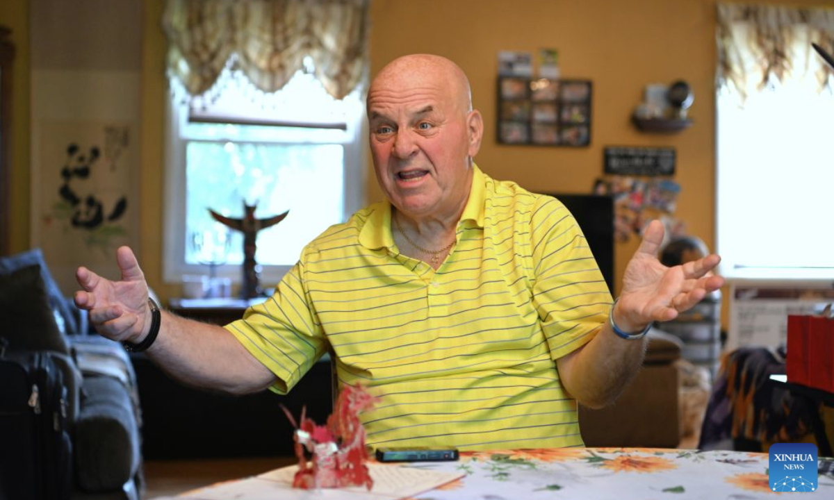 Ronald Sakolsky is interviewed by Xinhua at his home in Plum, a suburb east of Pittsburgh, Pennsylvania, the United States, on June 16, 2026. (Xinhua/Li Rui)
