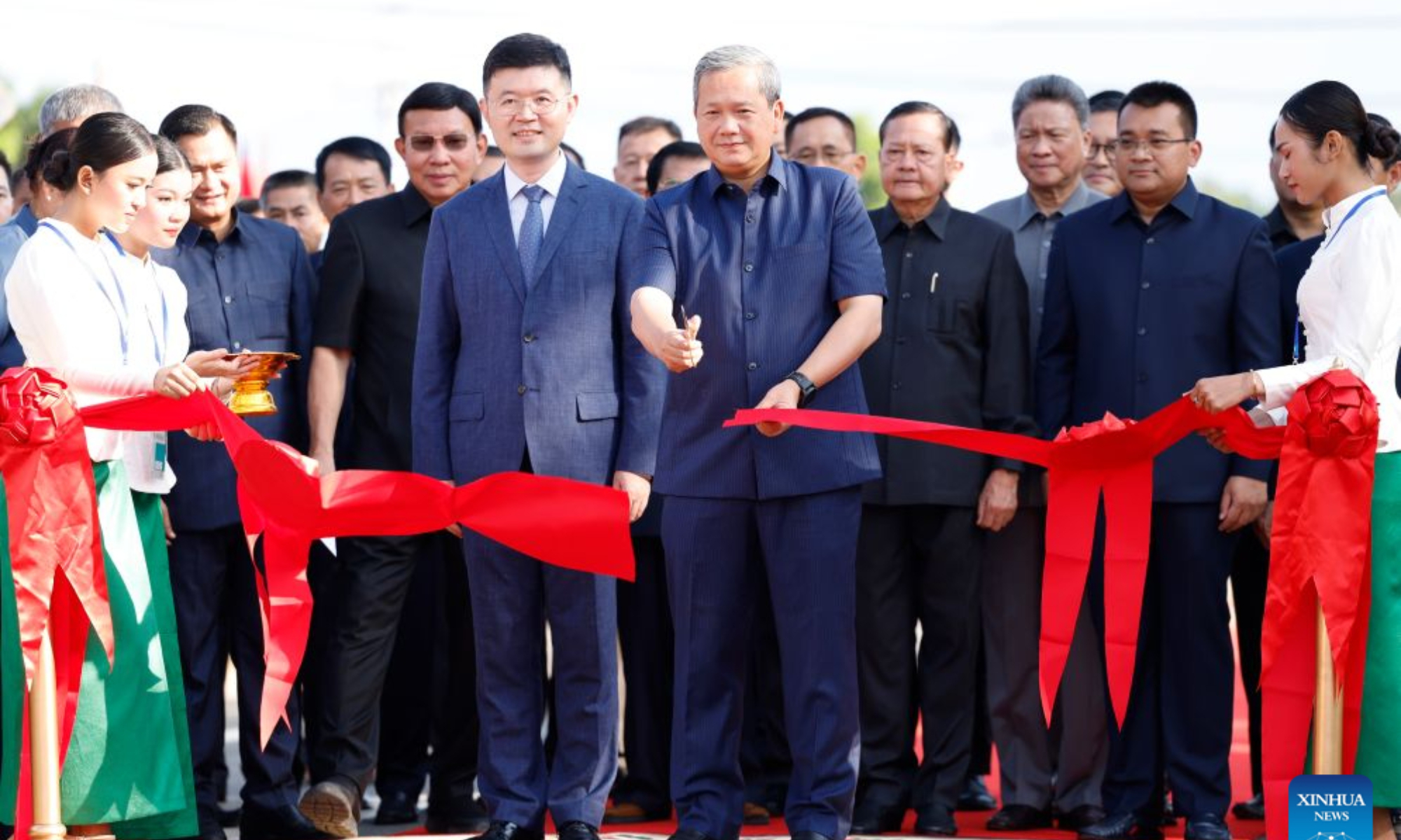 Cambodian Prime Minister Hun Manet (C) cuts the ribbon to inaugurate the National Road 10 in Pursat province, Cambodia, on Oct. 1, 2026. Cambodia on Thursday officially inaugurated the China-funded National Road 10, a major infrastructure project aimed at boosting regional trade and tourism following more than five years of construction. (Photo by Nitola/Xinhua)