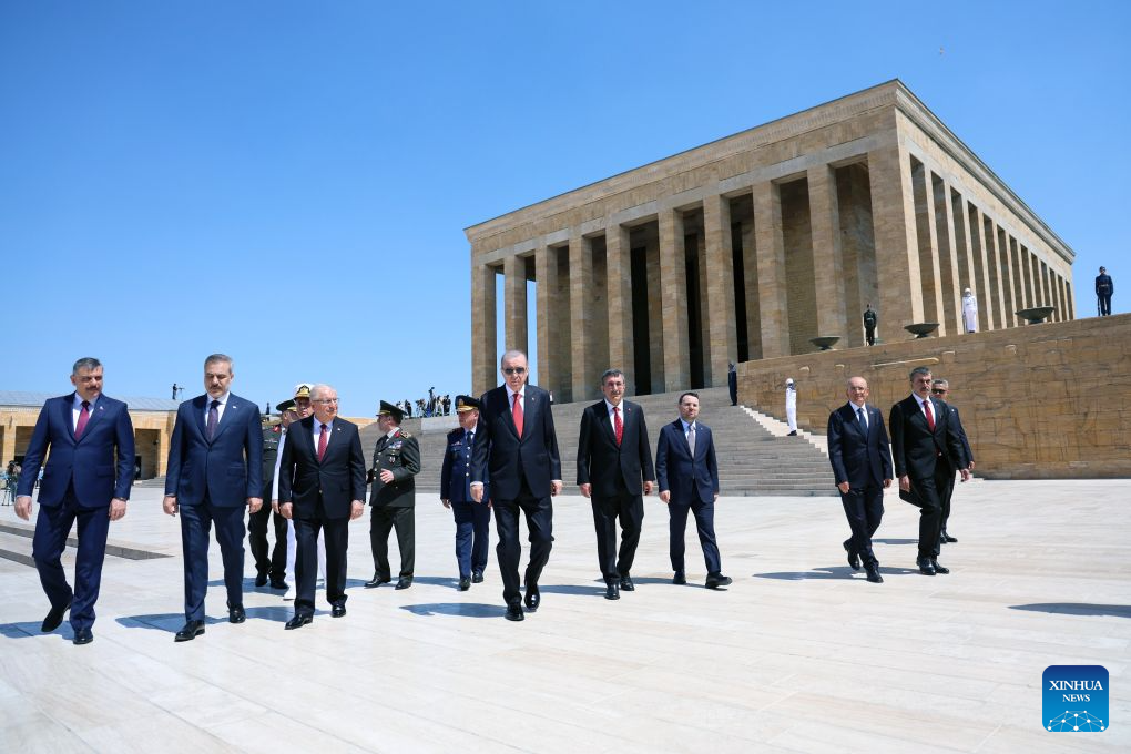 Turkish President Recep Tayyip Erdogan (C, front) leads members of the Supreme Military Council on a visit to Anitkabir, the mausoleum of Turkish Republic's founder Mustafa Kemal Ataturk, in Ankara, Türkiye, on Aug. 4, 2026. (Mustafa Kaya/Handout via Xinhua)