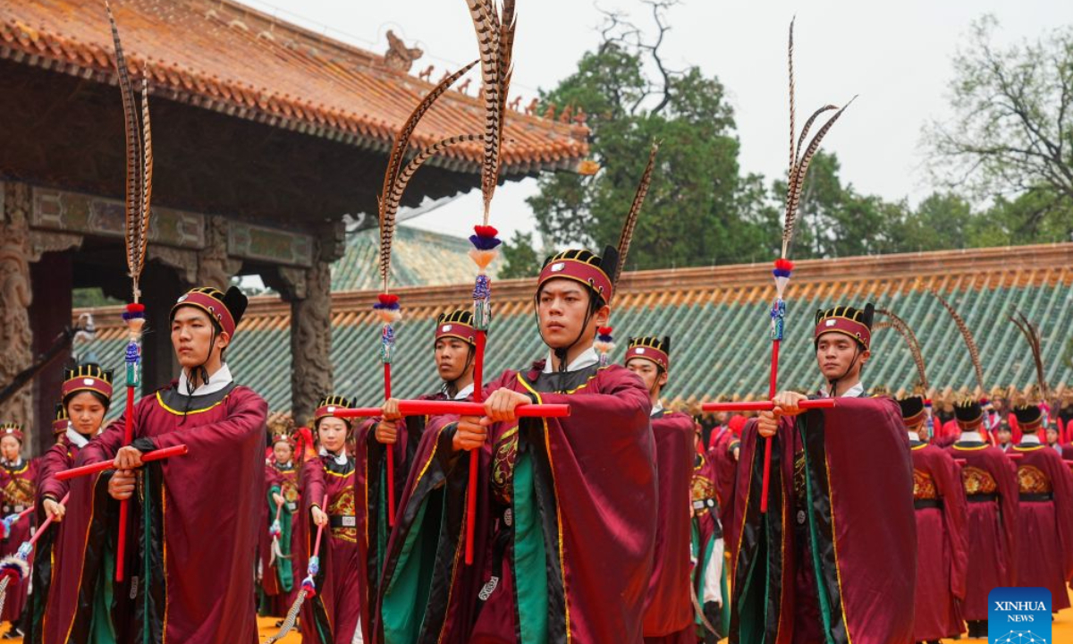 Actors dressed in traditional attire perform during a grand ceremony honoring Confucius in Qufu, east China's Shandong Province, Sept. 28, 2026. A grand ceremony honoring the ancient Chinese sage Confucius was held on Monday in Qufu, the hometown of Confucius, to commemorate the 2,577th anniversary of his birth. (Xinhua/Zhu Zheng)