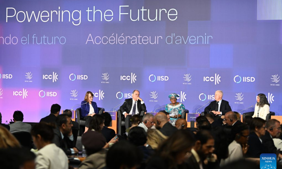 People attend the World Trade Organization (WTO) Public Forum in Geneva, Switzerland, Sept. 15, 2026. (Xinhua/Lian Yi)