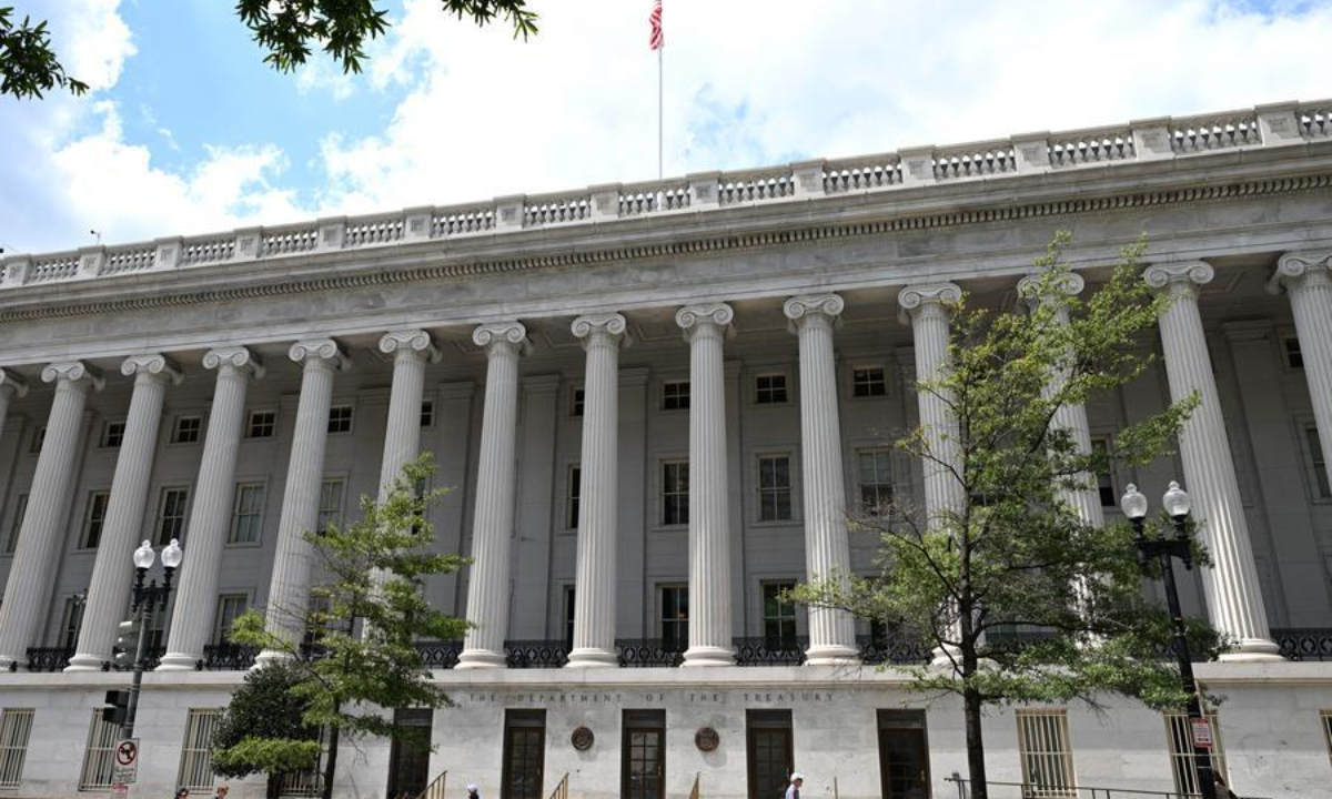 People walk past the U.S. Department of the Treasury in Washington, D.C., the United States, Aug. 24, 2026. (Xinhua/Li Rui)