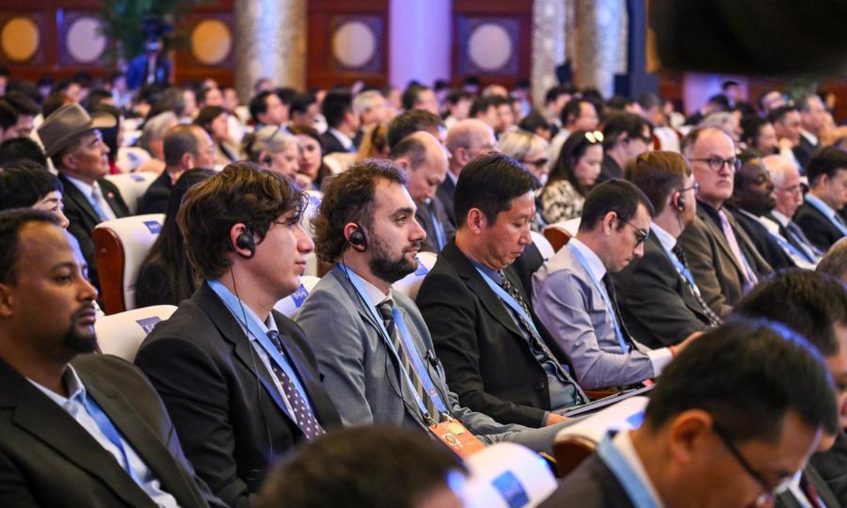 Guests attend the main forum of the 2026 Beijing Culture Forum in Beijing, capital of China, Sept. 22, 2026. (Xinhua/Chen Yehua)