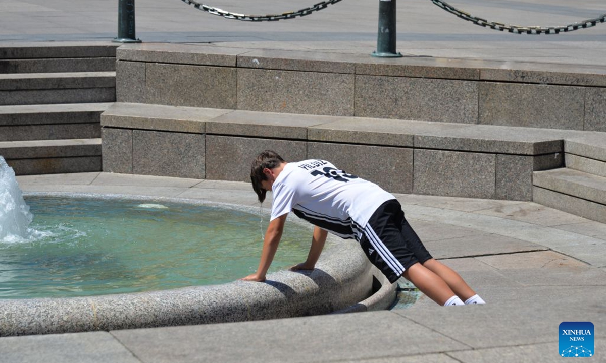 A boy plays by a fountain amid a heatwave in Zagreb, Croatia, June 25, 2026. Croatia has been experiencing a heatwave for several days, with some areas seeing temperatures exceeding 35 degrees Celsius. (Xinhua/Ma Zhen)
