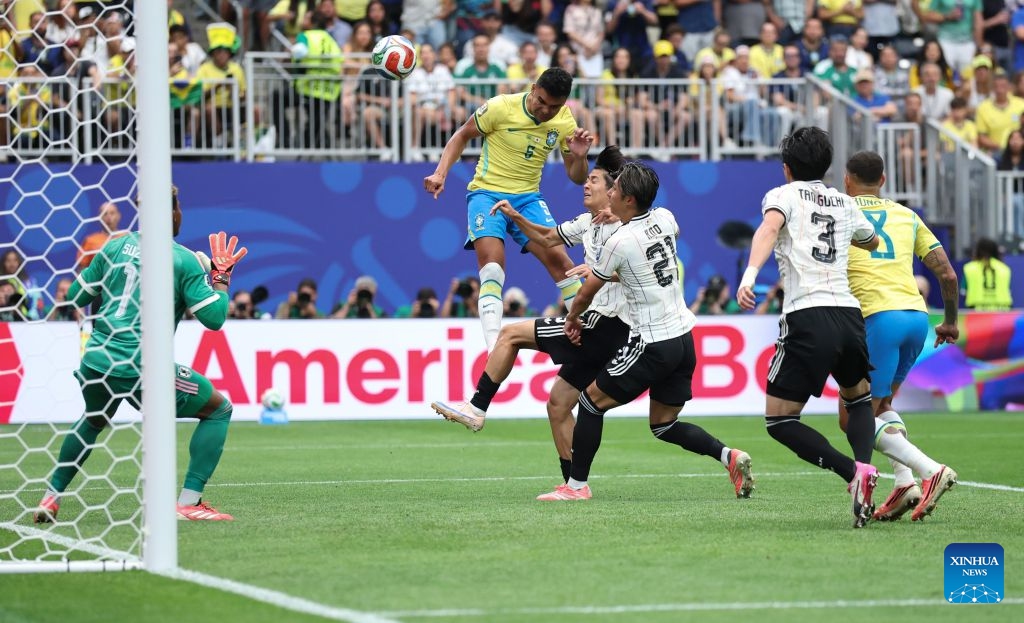 Casemiro (top) of Brazil heads and scores during the round of 32 match between Brazil and Japan at the 2026 FIFA World Cup at Houston Stadium in Houston, the United States, June 29, 2026. (Photo: Xinhua)