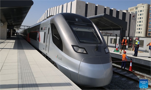 globaltimes.cn - Xinhua - UAE launches first passenger railway with Chinese firms involved in construction