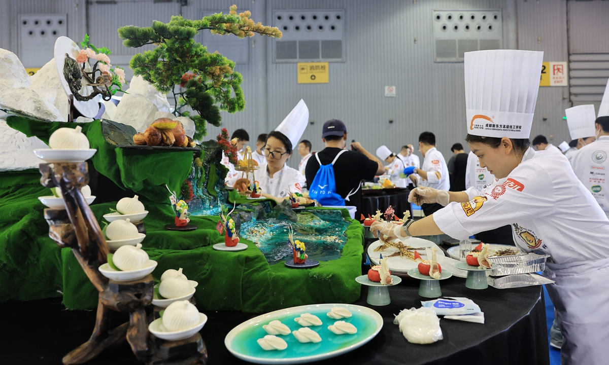 A contestant crafts innovative Chinese cuisine at an international Chinese culinary championship held in Chengdu, Southwest China's Sichuan Province, on July 2, 2026. Photo: VCG