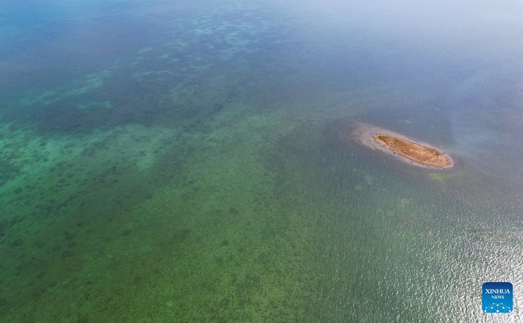 A drone photo taken on July 7, 2026 shows a view of Donggi Cona Lake in Tibetan Autonomous Prefecture of Golog, northwest China's Qinghai Province. (Photo: Xinhua)