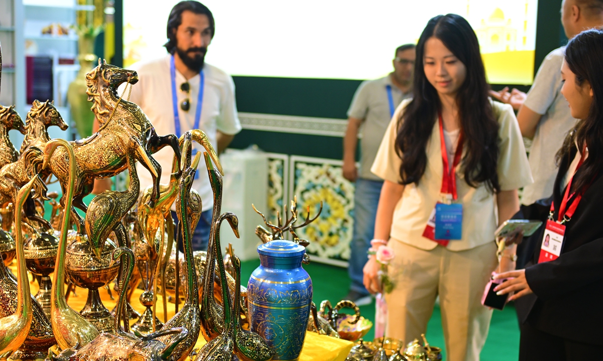 Visitors attend the 32nd China Lanzhou Investment and Trade Fair in Lanzhou, Northwest China's Gansu Province, on July 9, 2026, where Pakistan and South Korea served as this year's guest countries of honor. Businesspeople from more than 30 countries and regions attended the event, along with over 1,900 companies. Photo: VCG