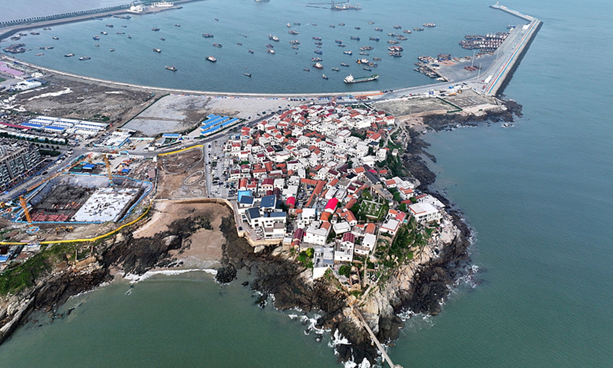 Fishing vessels remain sheltered at fishing port in Lianyungang, East China's Jiangsu Province, as Typhoon Bavi approaches, on July 10, 2026. Photo: VCG