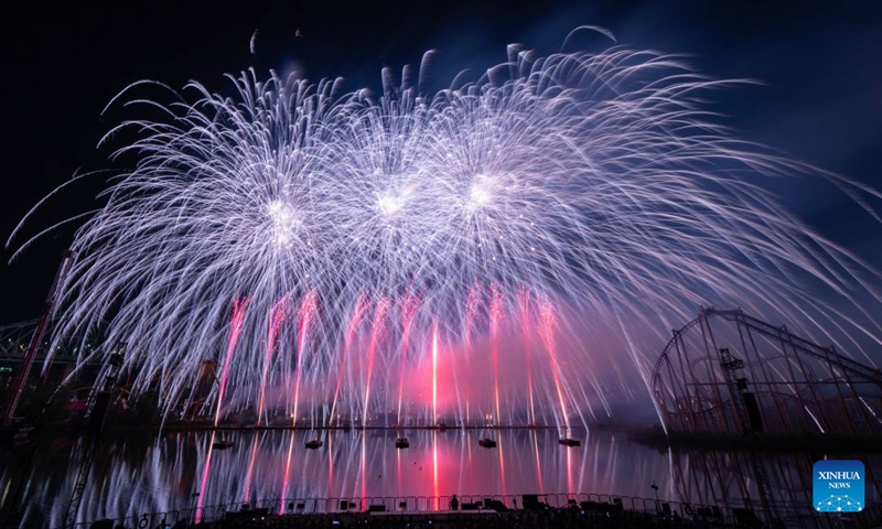 Fireworks presented by Team Italy light up the sky in Montreal, Canada, on July 12, 2026. The 40th edition of L'International des Feux Loto-Québec, widely known as the Montreal International Fireworks Competition, is held here from July 2 to August 6, featuring pyrotechnic teams from Hungary, Italy, China, Canada, the United States and Australia. (Photo: Xinhua)