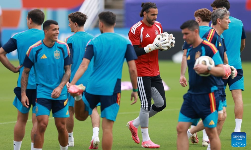 David Raya (5th L), goalkeeper of Spain, attends a training session ahead of the semi-final match between France and Spain at the 2026 FIFA World Cup in Dallas, the United States, on July 13, 2026. (Photo: Xinhua)