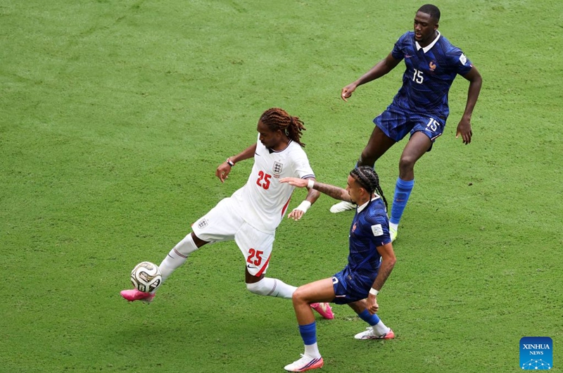 Djed Spence (1st L) of England competes during the bronze final match between France and England at the 2026 FIFA World Cup in Miami, the United States, July 18, 2026. (Xinhua/Zhang Fengguo)