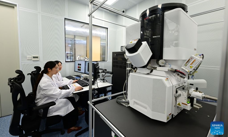 Medical workers conduct brain-computer interface (BCI) research at a hospital in Bengbu, east China's Anhui Province, July 17, 2026. Bengbu, a traditional industrial city, has stepped up the development of its brain-computer interface (BCI) industry in recent years. By strengthening collaboration among industry, research institutes and medical institutions, Bengbu has built an innovation ecosystem that supports both BCI research and clinical application, aiming to become an emerging BCI innovation hub in the Yangtze River Delta region. Photo: Xinhua
