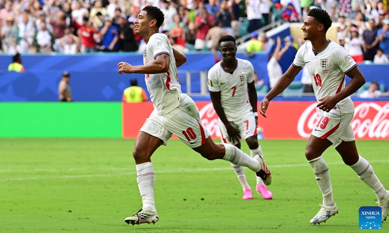 Jude Bellingham (1st L) of England celebrates scoring during the bronze final match between France and England at the 2026 FIFA World Cup in Miami, the United States, July 18, 2026. (Xinhua/Chen Yichen)