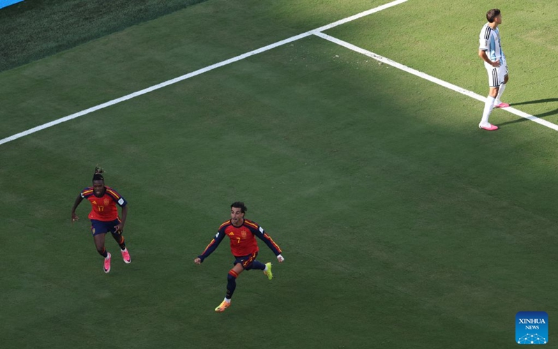 Ferran Torres (C) of Spain celebrates scoring during the final match between Spain and Argentina at the 2026 FIFA World Cup at the New York New Jersey Stadium, the United States, July 19, 2026. (Xinhua/Hu Xingyu)
