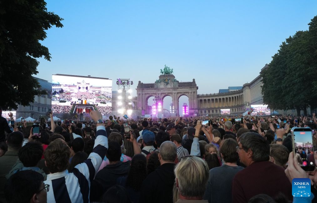 People gather at the Cinquantenaire Park to celebrate the Belgian National Day in Brussels, Belgium, on July 21, 2026. (Xinhua/Weng Xinyang)