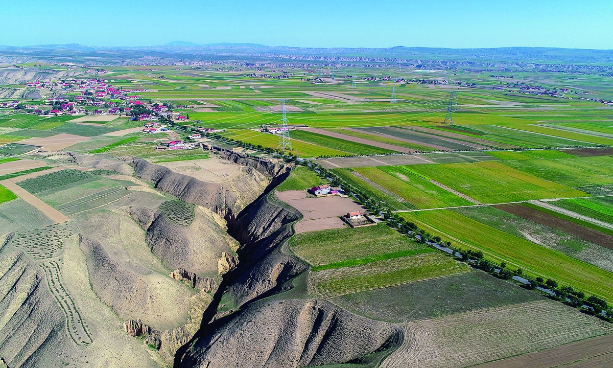 The arid plateau of Xihaigu in Wuzhong, Northwest China's Ningxia Hui Autonomous Region Photo: VCG