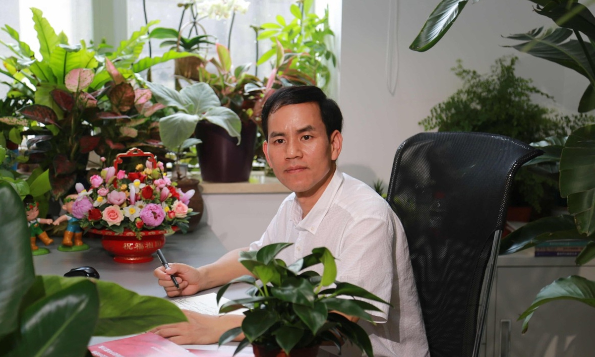 Lan Hailang, chief designer of the Tian'anmen Square flower displays Photo: Courtesy of Lan Hailang