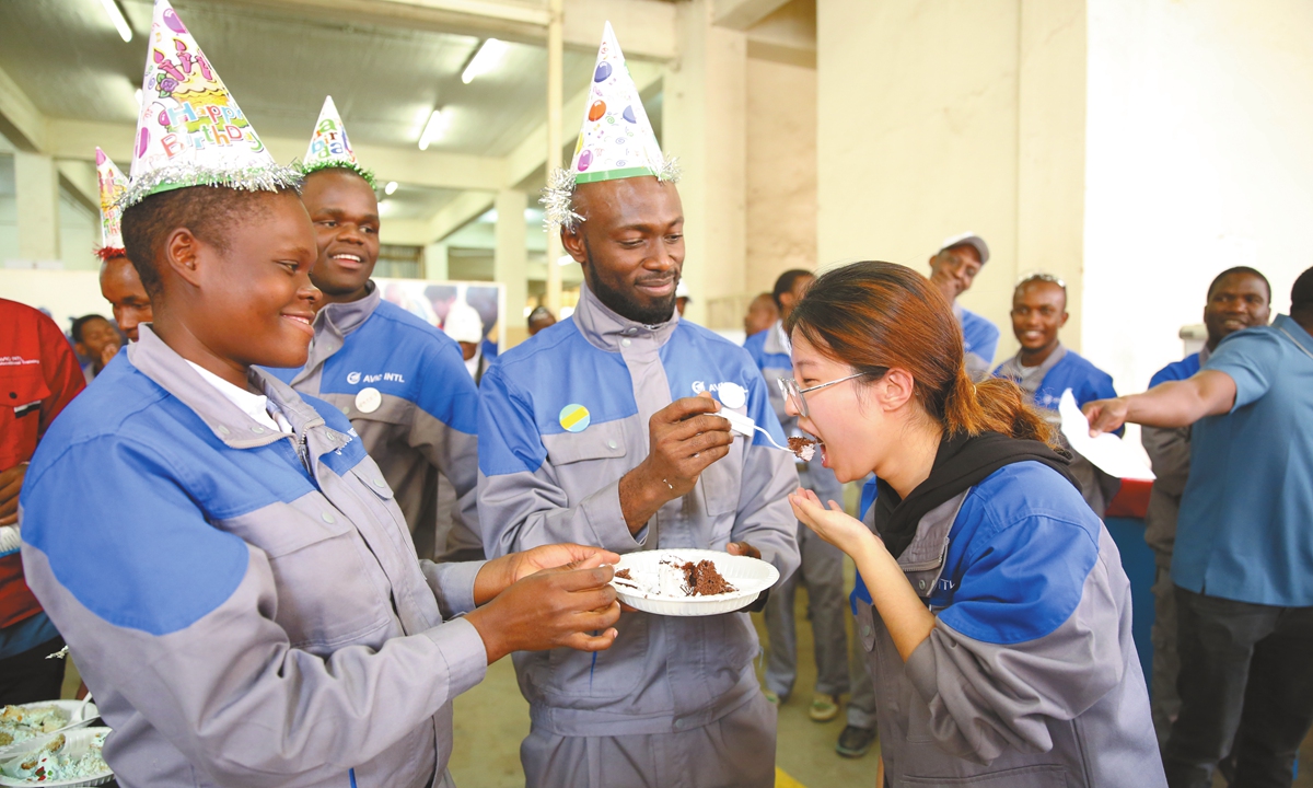 On August 31, 2023, Africa Technology Challenge (ATC) Season 8 successfully holds the closing ceremony in Nairobi, Kenya. The photo shows Chinese and African trainees celebrating a birthday party together. Photo: Courtesy of AVIC