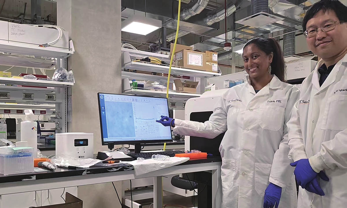 The iMAPS platform operating at UC San Diego's Center for Microbiome Innovation Photo: Courtesy of QIBEBT