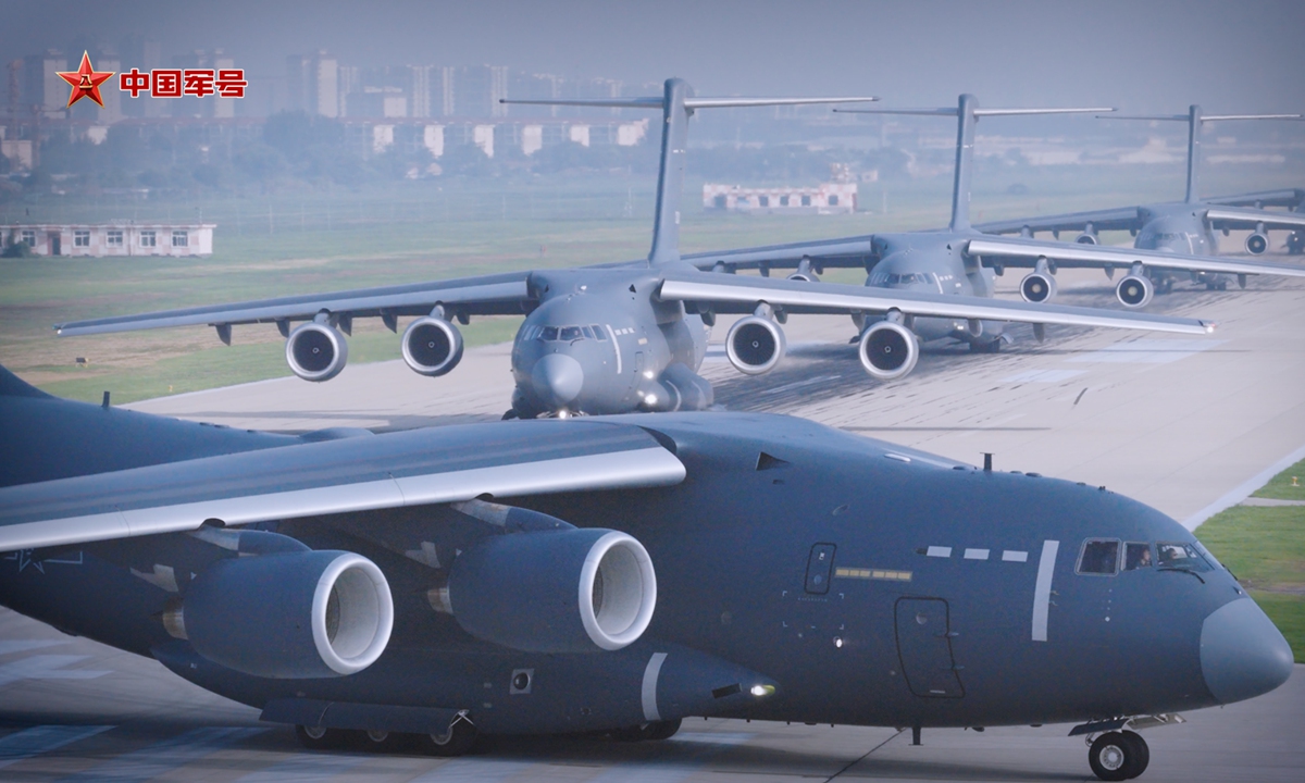 Y-20B large transport aircraft are parked on the tarmac. Photo: Screenshot from the WeChat account of China Military Bugle