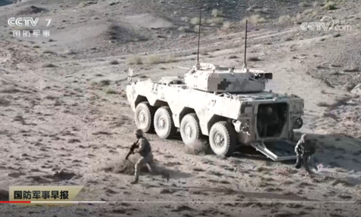 A brigade from the Chinese People's Liberation Army's 76th Group Army conducts autonomous coordinated training with new 8x8 wheeled infantry fighting vehicles in the Gobi Desert. Photo: Screenshot from the military channel of CCTV News