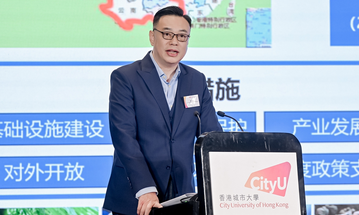 Zhou Jiang speaks at an event. Photo: Courtesy of Zhou Jiang