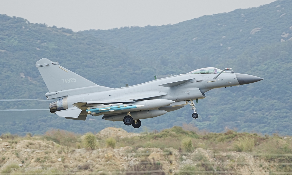 A J-10C fighter jet  Photo: VCG