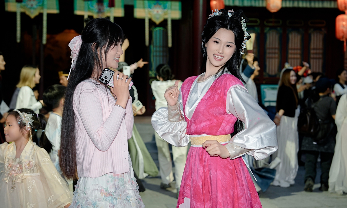 Chinese actress Luo Xinyuan played Huang Rong, a beloved wuxia heroine, at Hengdian World Studios. Photo: Courtesy of Luo Xinyuan