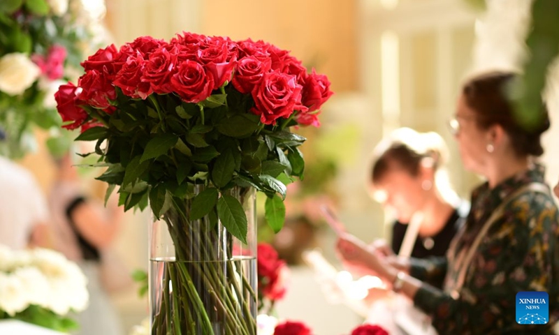 Roses are pictured during the 42nd Royal Rose Exhibition at Royal Lazienki Park in Warsaw, Poland, on Aug. 21, 2026. The exhibition is held from Aug. 21 to 23 at Royal Lazienki Park, showcasing roses and floral arrangements from around the world. (Photo by Alexey Vitvitsky/Xinhua)
