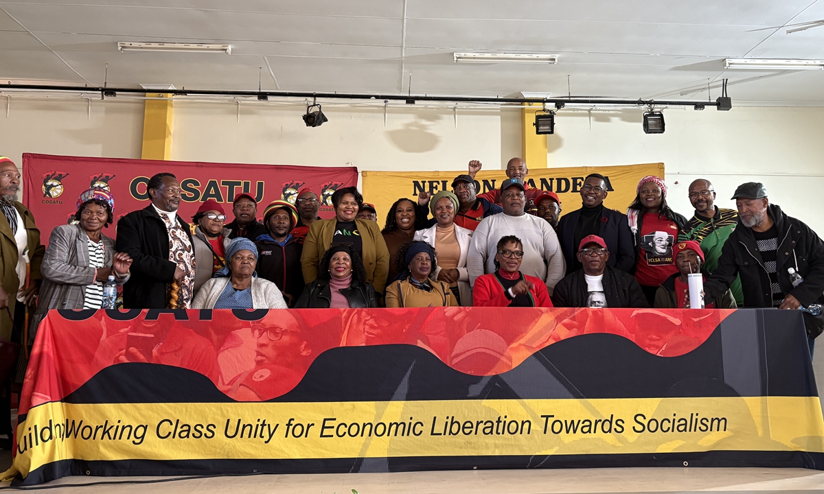 At a Freedom Day commemoration, participants use song and rhythm to express political memory and labor solidarity. Photo: Courtesy of He Yue