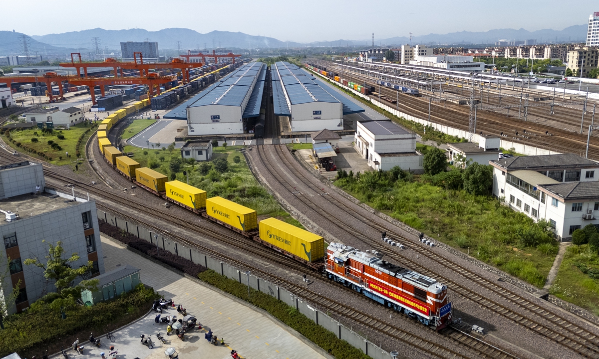 A China-Europe freight train departs from Jinhua, East China's Zhejiang Province, via the Trans-Caspian International Transportation Corridor on the Jinhua-Bashi-Baku route. 
Photo: VCG