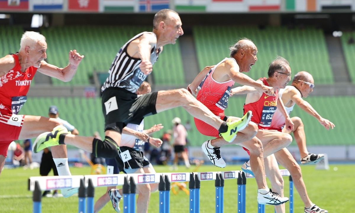 Senior athletes compete in a men's 80-meter hurdles at World Masters Athletics Championships (WMAC) held at Daegu Stadium in Daegu, South Korea on August 25, 2026. Photo: VCG