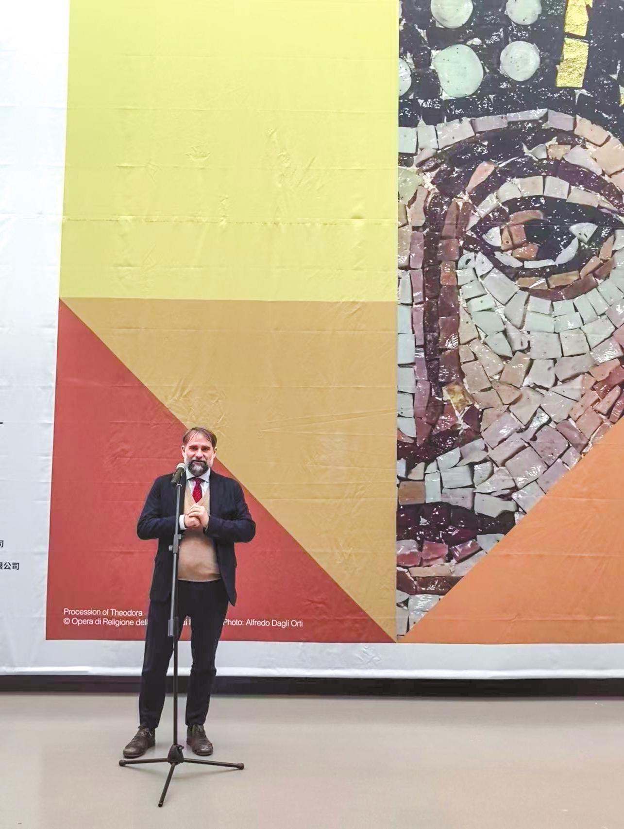 Federico Roberto Antonelli, the cultural counselor to the Italian Embassy in China gives remarks at an exhibition inauguration ceremony in Beijing on January 14, 2026. Photo: Dong Feng/GT 