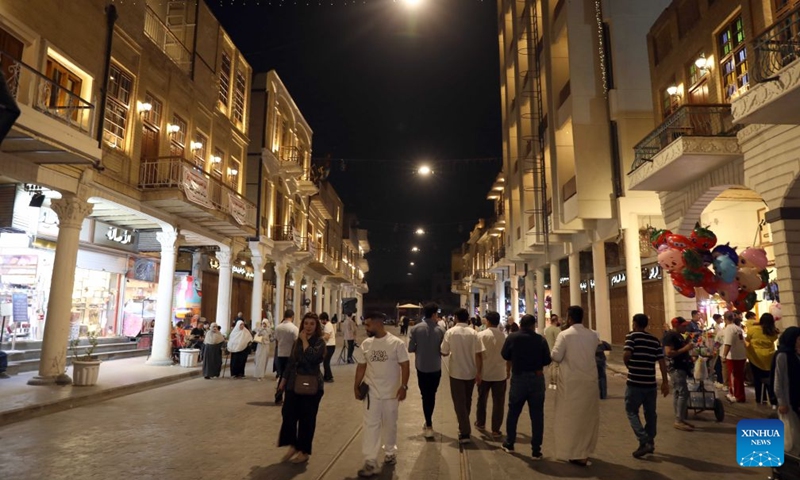 People stroll along Al-Rashid Street in Baghdad, Iraq on Aug. 28, 2026. Photo: Xinhua