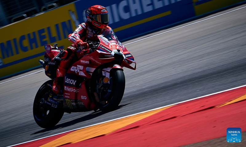 Ducati Lenovo Team's Marc Marquez of Spain competes during the sprint race of the MotoGP Aragon Grand Prix 2026 at Motorland Aragon Circuit, Alcaniz, Spain, Aug. 29, 2026. Photo: Xinhua