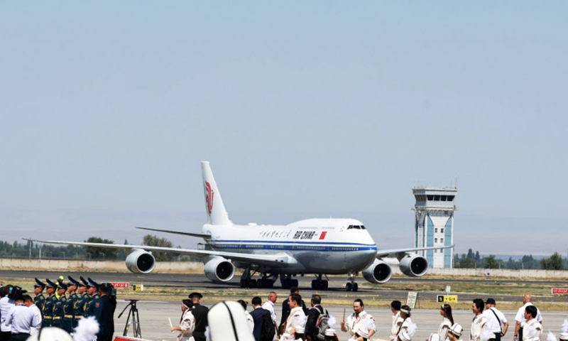 globaltimes.cn - Ma Jingjing - Xi arrives in Kyrgyzstan for SCO summit, state visit as Bishkek embraces SCO summit