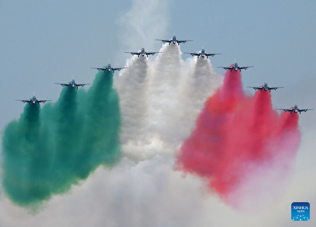 The Italian Frecce Tricolori aerobatic squad performs during an airshow flying over Lake Garda, Brescia, Italy, Sept. 4, 2026. (Photo: Xinhua)
