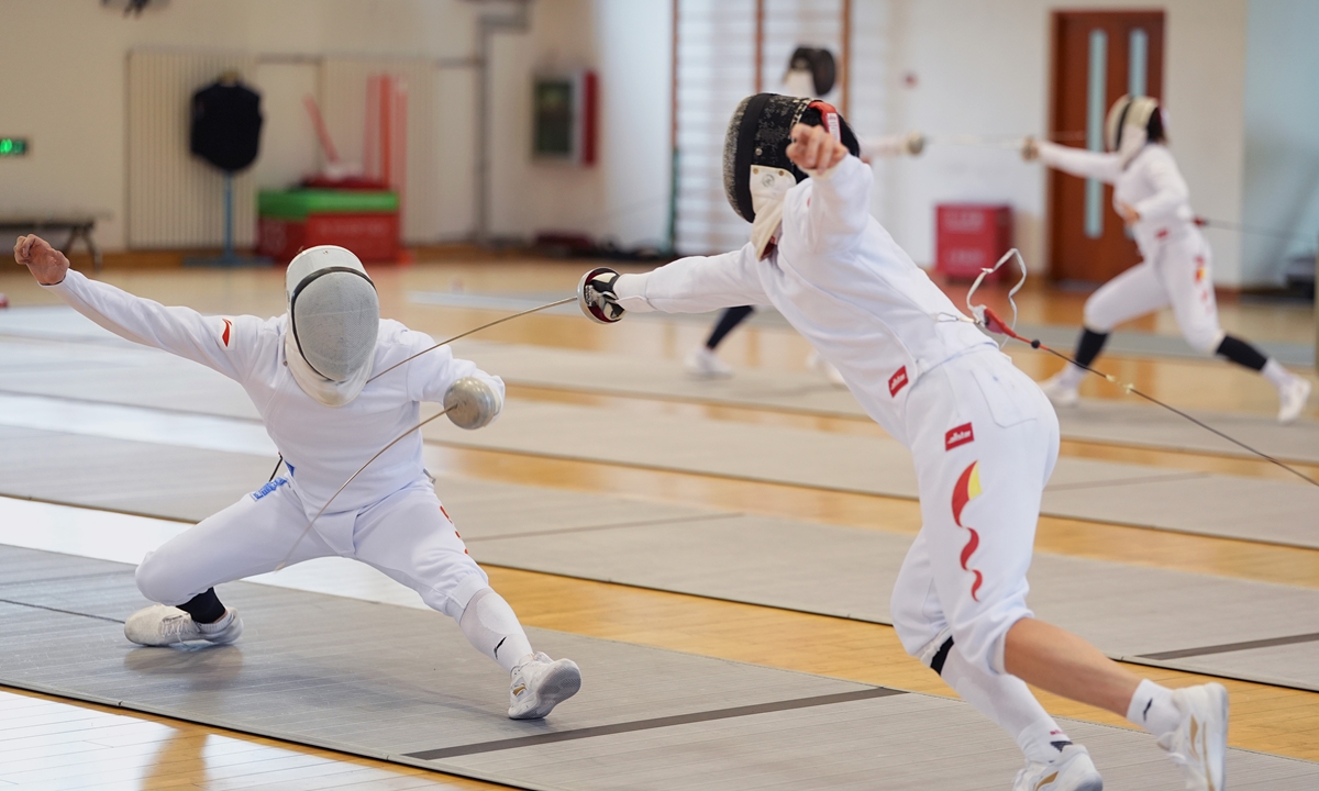 Chinese national epee team members take part in a training session in Beijing on September 1, 2026 to prepare for the upcoming 2026 Asian Games. The 20th Asian Games, co-hosted by Japan's Aichi Prefecture and Nagoya city, will be held from September 19 to October 4 and feature 43 sports and athletes from 45 countries and regions across Asia. Photo: VCG