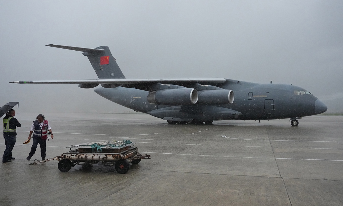 A Chinese People's Liberation Army (PLA) Air Force Y-20 transport aircraft arrives at the Tribhuvan International Airport in Kathmandu, Nepal, carrying China's second batch of emergency humanitarian aid for the Nepal mudslide disaster relief, on September 1, 2026. Photo: VCG