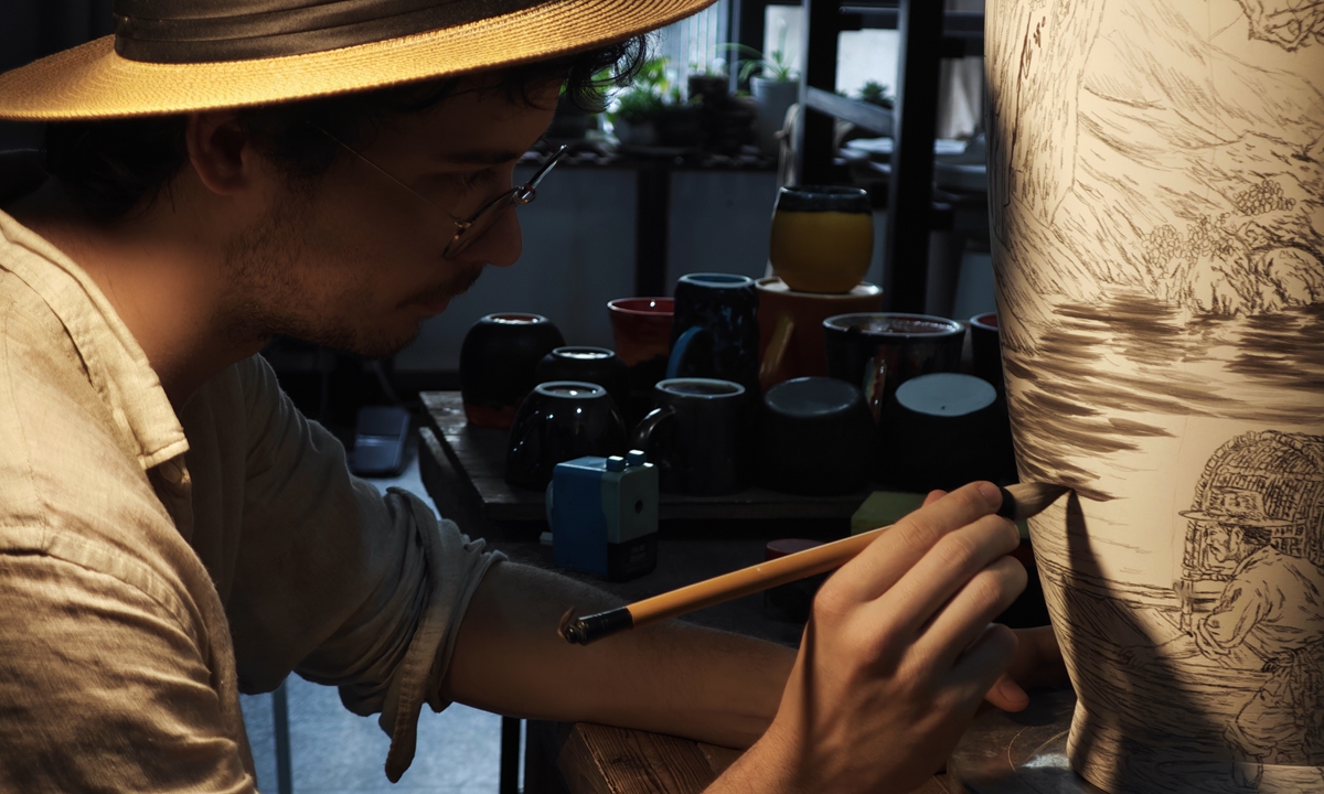 French artist Yann Colleu works on a ceramic piece. Photo: Courtesy of Yann Colleu
