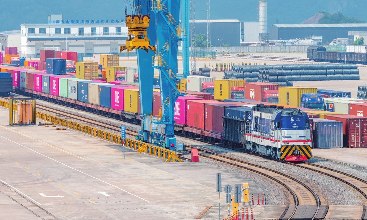 A sea-rail intermodal freight train loaded with hardware products departed from Yongkang East Station on September 8, 2026, bound for Ningbo-Zhoushan Port. Photo: VCG