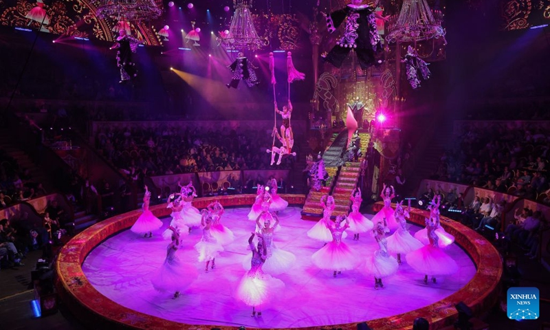 Actors perform at the 5th International Festival of Circus Art Without Borders in St. Petersburg, Russia, Sept. 10, 2026. The festival opened here on Thursday and will last to Sunday. Photo: Xinhua