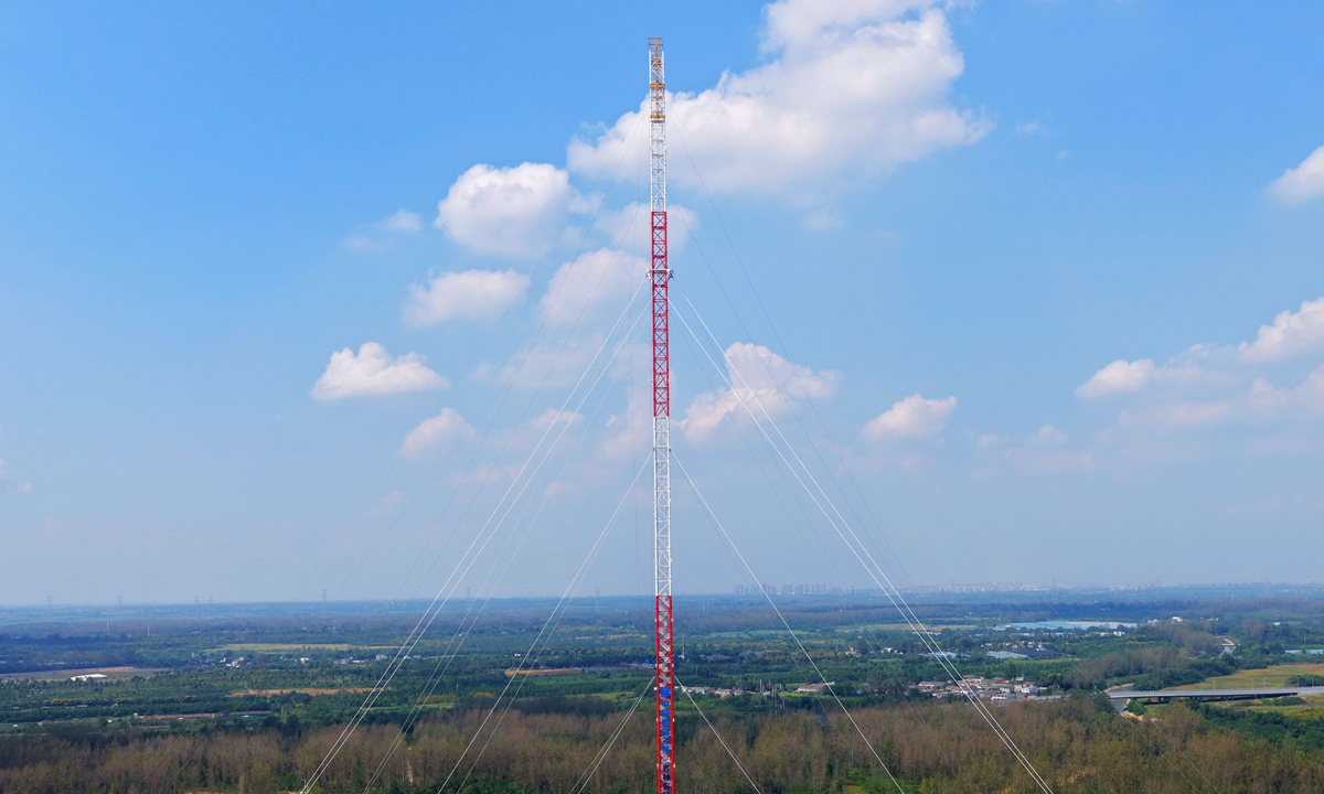 The Luzhou Tower, Asia's tallest atmospheric environment meteorological gradient observation tower, is under construction in Hefei, East China's Anhui Province on September 13, 2026. The main tower's steel structure has risen above 230 meters. It will enable refined, continuous vertical gradient observation of air pollution and greenhouse gases after completion. Photo: VCG