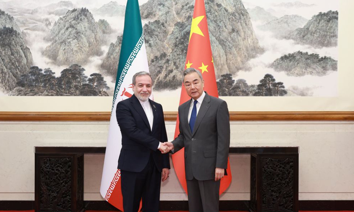 Chinese Foreign Minister Wang Yi, also a member of the Political Bureau of the Communist Party of China Central Committee, holds talks with Minister of Foreign Affairs of Iran Seyyed Abbas Araghchi in Beijing, capital of China, on September 16, 2026. Photo: Xinhua