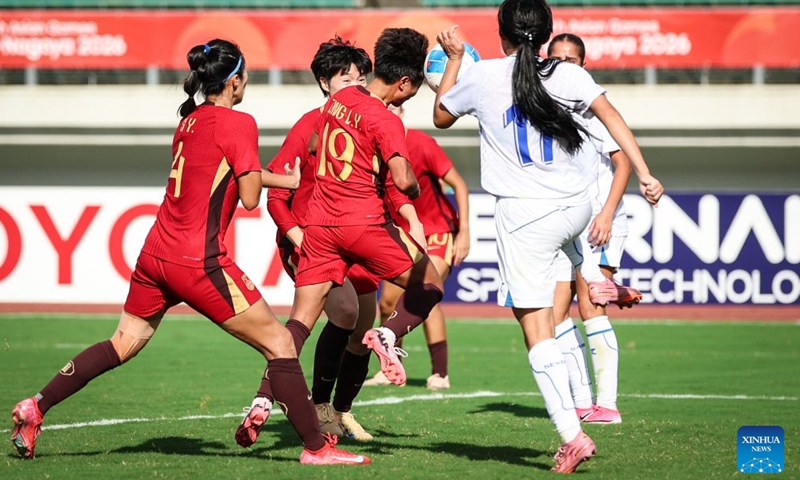 Zhang Linyan (C) of China scores during the group G match of Women's Football between China and Uzbekistan at the 20th Asian Games Aichi-Nagoya 2026 in Gifu, Japan, Sept. 17, 2026. (Xinhua/Jia Haocheng)