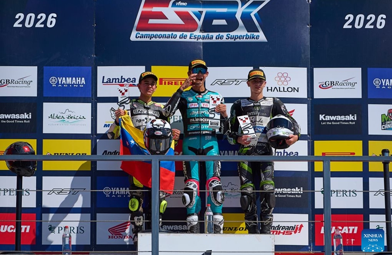 (L to R)Igax Team Snipers' rider Diego Gonzalez, CFMOTO Aspar Sun's rider Shengbo of China and Family Racing Team's rider Fermin Valero pose at the podium after the race 1 of the ESBK Talent category at the 2026 Spanish Superbike Championship Navarra in Navarra, Spain, Sept. 19, 2026. Photo: Xinhua